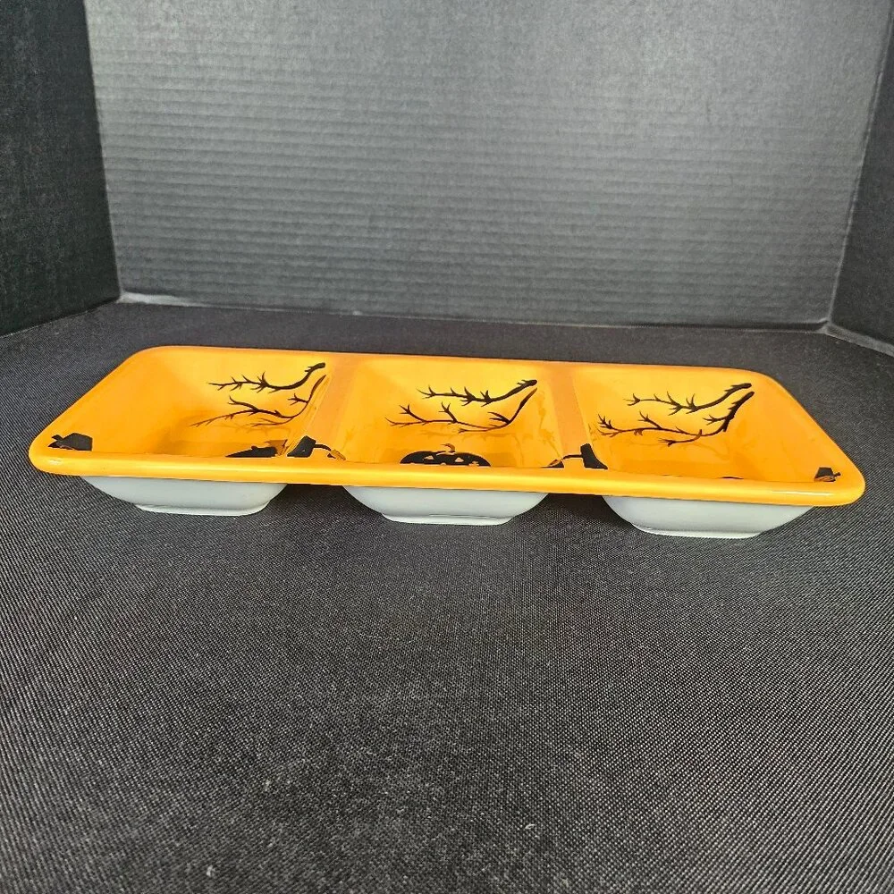 Sur La Table Halloween Divided Tray 14